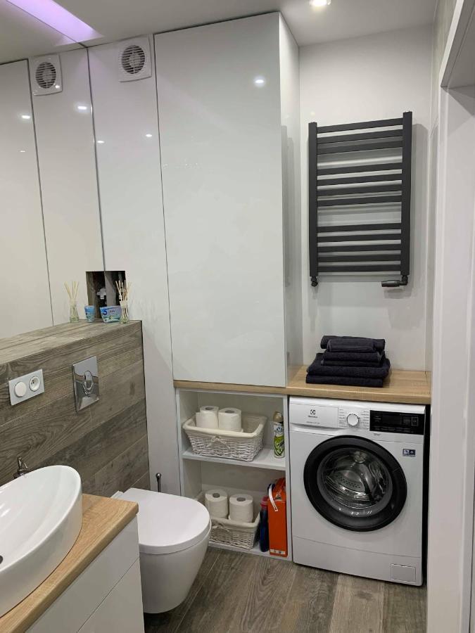 Prestige Line Apartament Legnica Ngoại thất bức ảnh