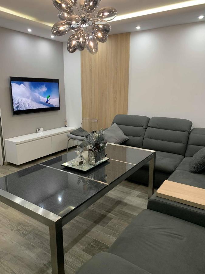 Prestige Line Apartament Legnica Ngoại thất bức ảnh